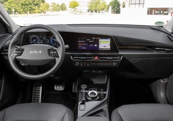 Kia Niro 1.6 Hev Gdi Business Dct - immagine 2