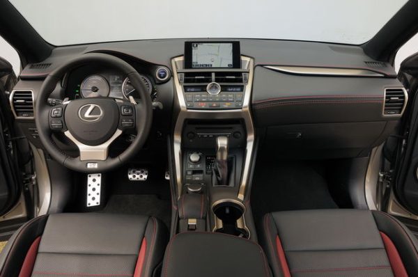 Lexus Nx  Plug-in Premium+  4wd - immagine 2