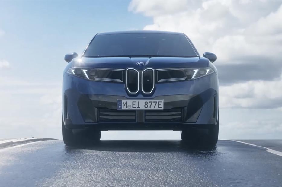 nuova bmw ix3 frontale