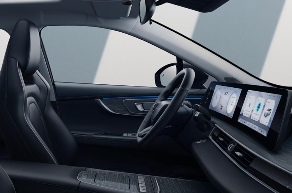 nuova omoda 5 interni