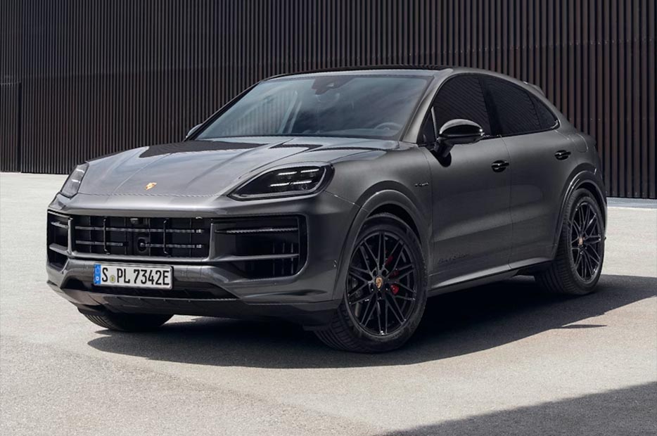 nuova porsche cayenne laterale