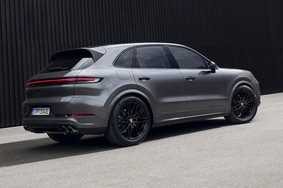 nuova porsche cayenne retro