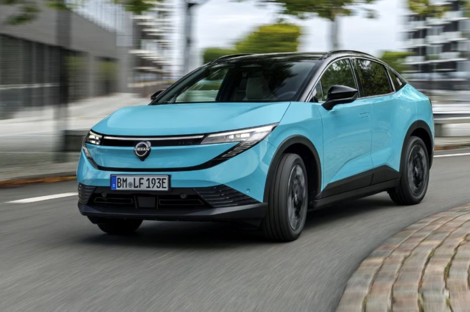 nuova nissan leaf 2026
