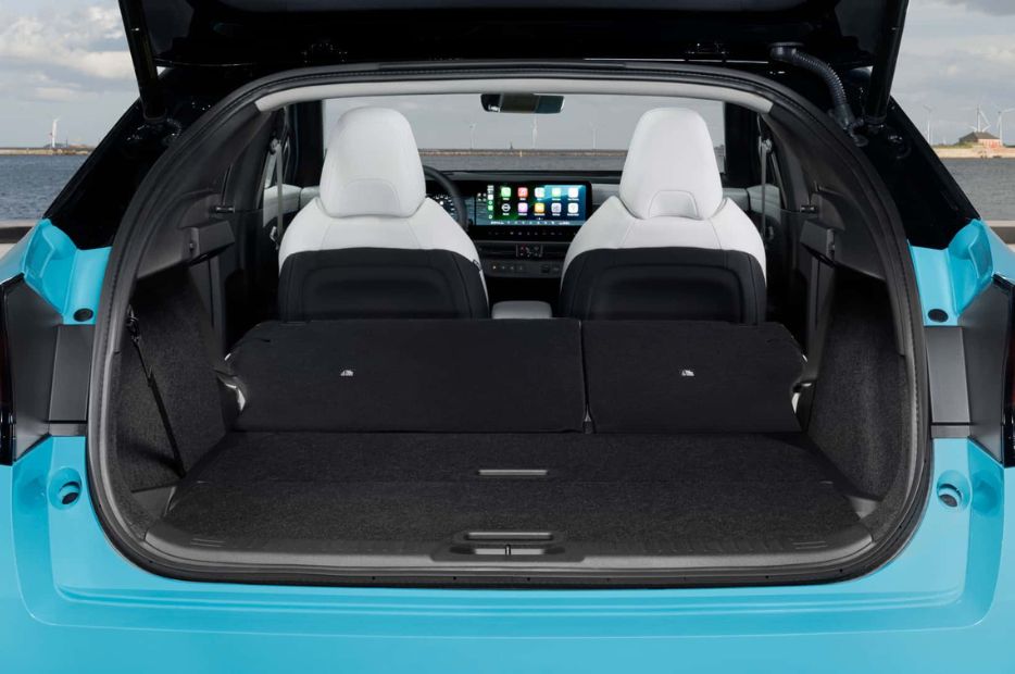 nuova nissan leaf bagagliaio