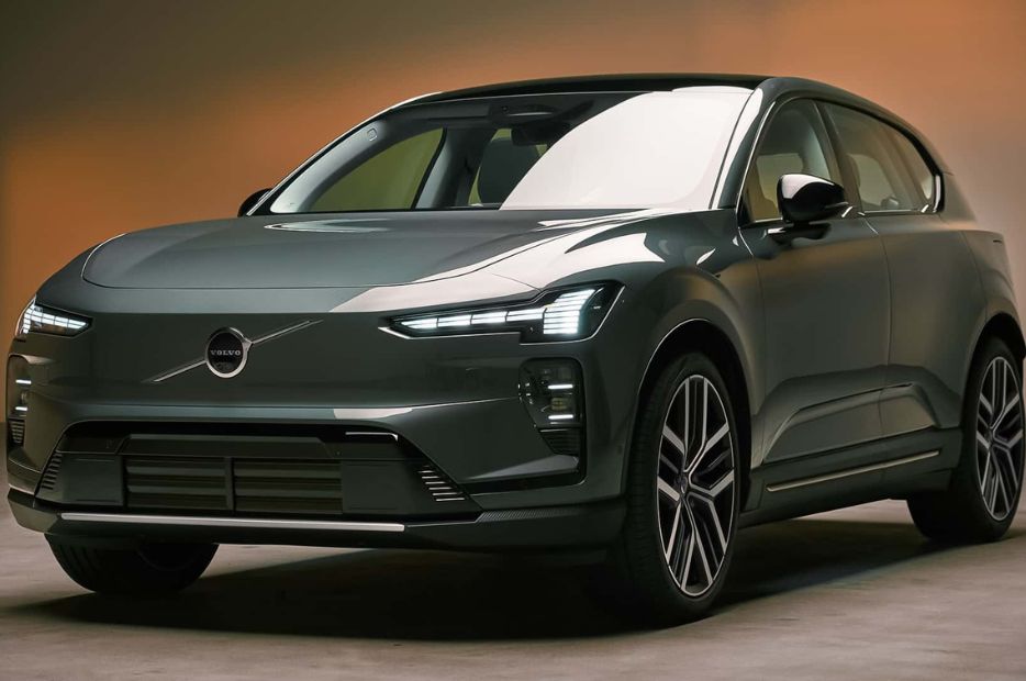 nuova volvo ex60 2026